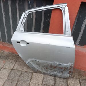 Opel Astra J Sağ Arka Kapı Orijinal Çıkma